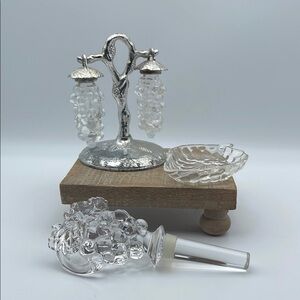 Curated Set of Grape Themed Collectible Decor Items‎